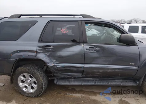 2004 Toyota 4Runner Sr5 V6 z USA, uszkodzony, nr VIN JTEZU14R840022243